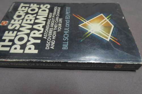 Bill Schul and Ed Pettit. The secret power of pyramids.